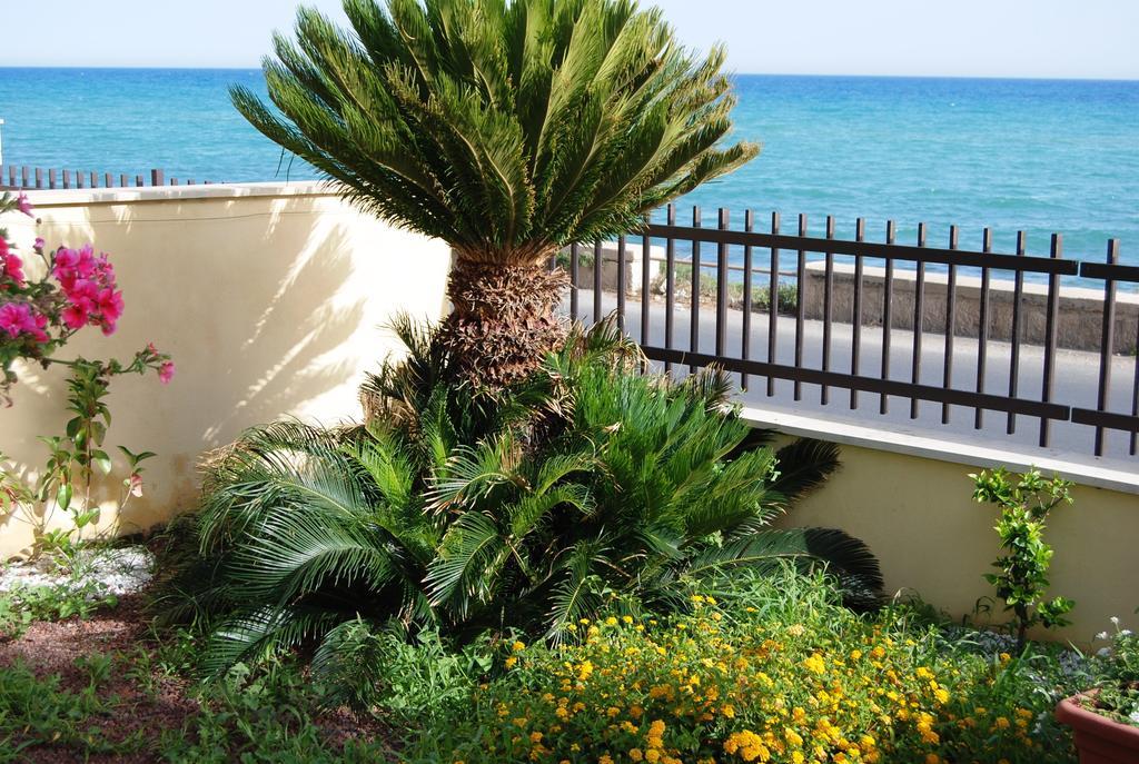 Terrazza A Mare Corallo Marina di Ragusa Exterior photo